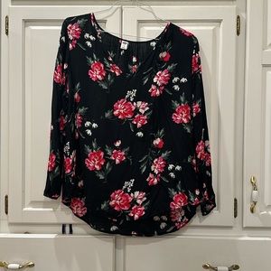 Old Navy floral top long sleeve